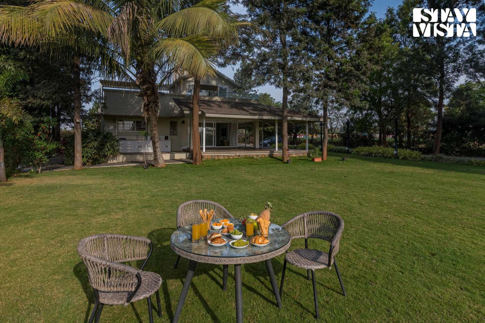 Stayvista'S Silver Grove - Serene Haven With Expansive Lawn & Terrace Nászik Kültér fotó